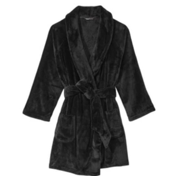 Victoria's Secret Other - Victoria's Secret NWT Charcoal Plush Robe